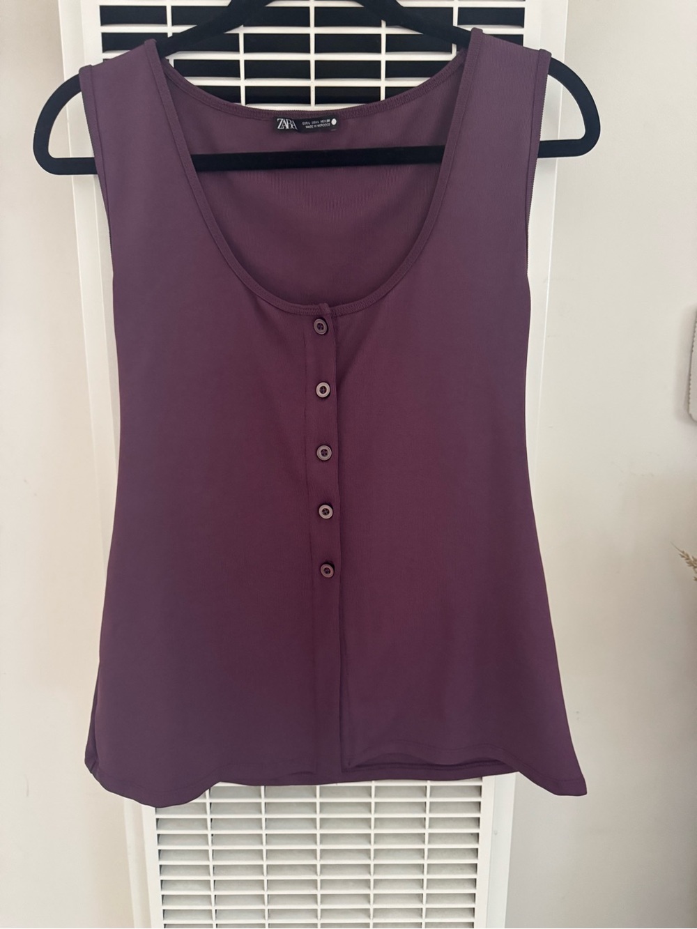 Zara Plum Button-Front Tank Top
